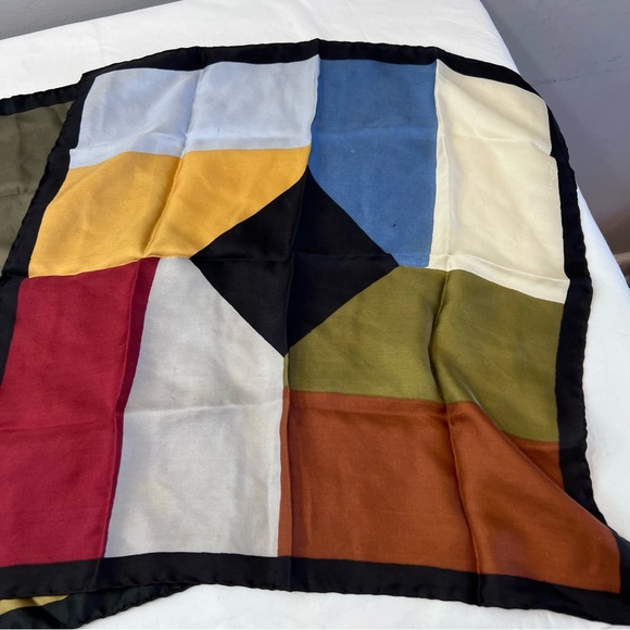 2 Vintage 100% silk scarves pocket squares neckerchiefs - Picture 2 of 7